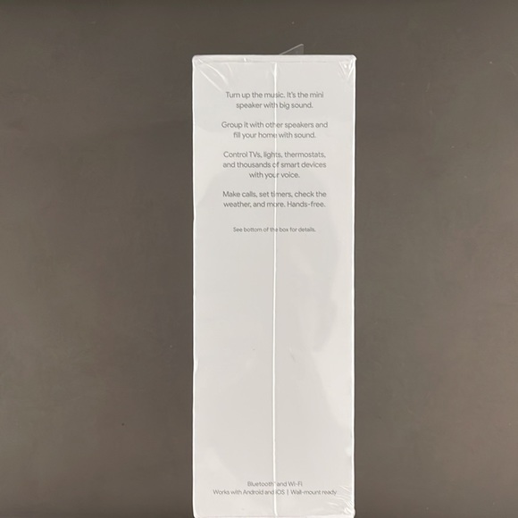 Google Home Mini - Picture 2 of 5